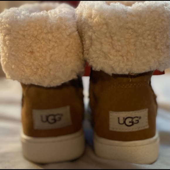 mika classic ugg sneaker